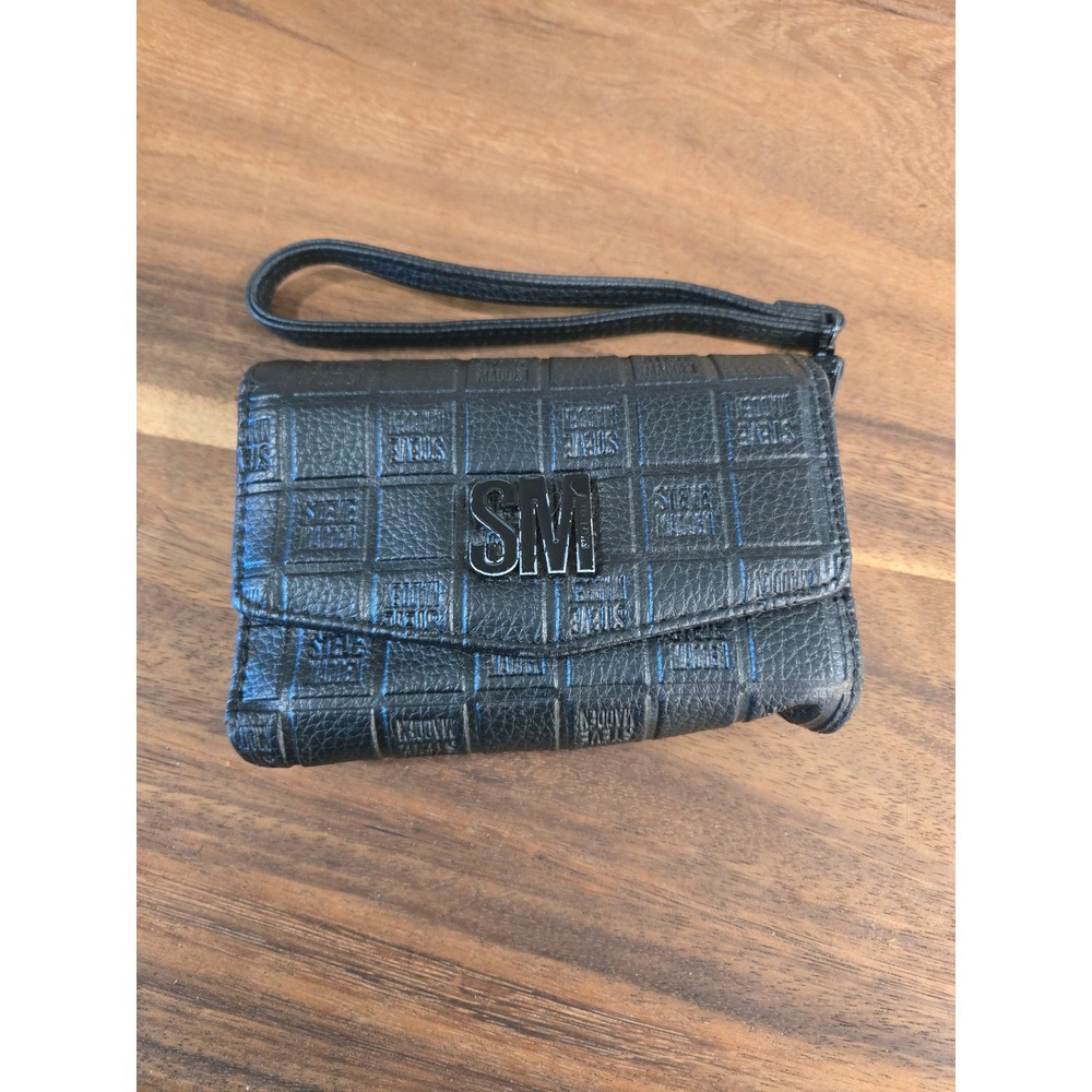 Steve Madden Black Embossed Logo Trifold Wristlet Wallet SM Metal Hardware